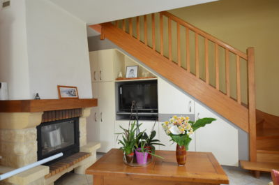 Placard sous escalier